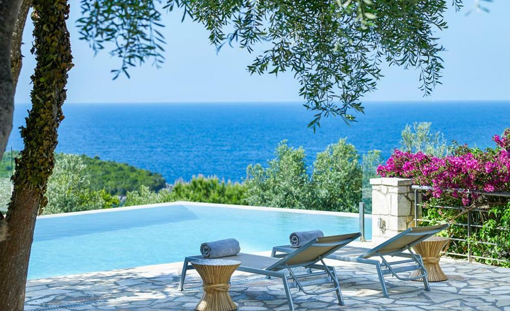 Villa Ioli- Beachfront Luxury Residence Igoumenitsa Zewnętrze zdjęcie