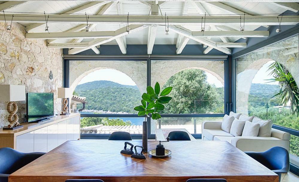 Villa Ioli- Beachfront Luxury Residence Igoumenitsa Zewnętrze zdjęcie